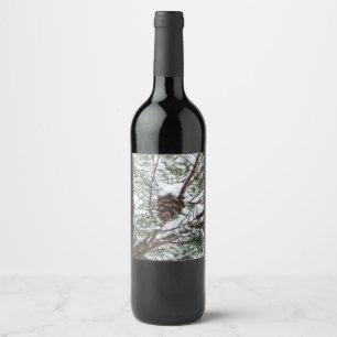 Étiquette Pour Bouteilles De Vin Snowy Pine Cône II hiver Photographie de la nature