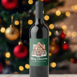 Étiquette Pour Bouteilles De Vin Société immobilière Merry Christmas Parti vert<br><div class="desc">Cette jolie étiquette personnalisée de vin de fête de Noël verte d'agent immobilier personnalisé comporte le nom de votre société immobilière et le message de vacances dans une typographie verte chic ainsi qu'une belle image d'une maison en hiver entourée de pins. Cadeaux de vacances professionnels pour une entreprise immobilière.</div>