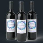 Étiquette Pour Bouteilles De Vin Temps le plus merveilleux Année Blue Christmas Wre<br><div class="desc">Plus Merveilleux temps Année Bleu Noël Wreath Vin Étiquette Montrez votre gratitude avec un cadeau à Noël! Personnalisez votre cadeau avec cet élégant étiquette à vin doté d'une belle couronne de Noël. Vous pouvez modifier les étiquettes "Vacances" et "Vacances" et l'espace réservé au nom au bas du étiquette. La belle...</div>