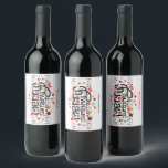 Étiquette Pour Bouteilles De Vin Typographe de Merry Christmas<br><div class="desc">Joyeux Noël dans une police amusante est entouré de beaux articles de vacances sur ce étiquette de boisson amusant personnalisé pour le vin,  vin mousseux,  bouteilles de liqueur,  il est à vous. Des étiquettes parfaits pour offrir des cadeaux de vacances ou pour servir à votre fête.</div>