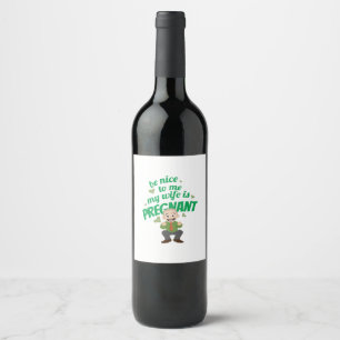 Étiquette Pour Bouteilles De Vin Une femme enceinte est heureuse pour moi Ma femme
