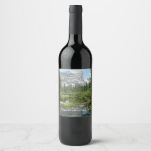 Étiquette Pour Bouteilles De Vin Vue du lac Mirror dans le parc national de Yosemit
