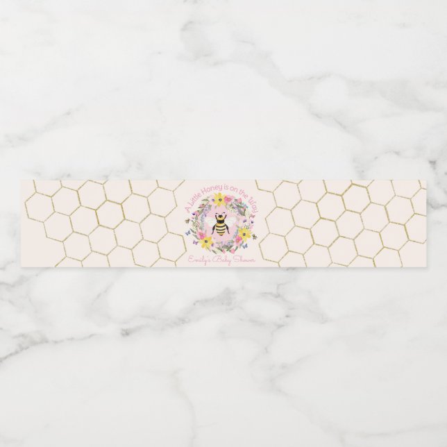 Étiquette Pour Bouteilles D'eau A Little Honey Is On the Way Pink Baby Shower (Étiquettes simples)