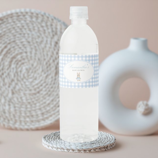 Étiquette Pour Bouteilles D'eau Baby Shower de Somebunny (Gingham Little Bunny Baby Shower Bottle Label)