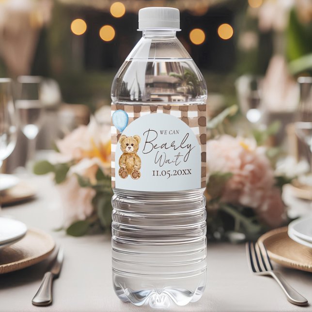 Étiquette Pour Bouteilles D'eau Bleu Nous Pouvons Attendre Teddy Bear Baby shower (Créateur téléchargé)