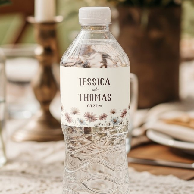 Étiquette Pour Bouteilles D'eau Boho Fleurs sauvages sur Cream Simple Mariage (Créateur téléchargé)