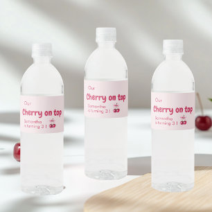 Étiquette Pour Bouteilles D'eau Cerise sur le rose du haut