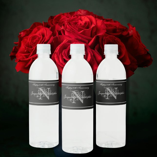 Étiquette Pour Bouteilles D'eau Élégant 25ème anniversaire Mariage personnalisé +  (For an Elegant Wedding Anniversary. Black, White Gray Custom Names + Monogram Water Bottle Labels.)