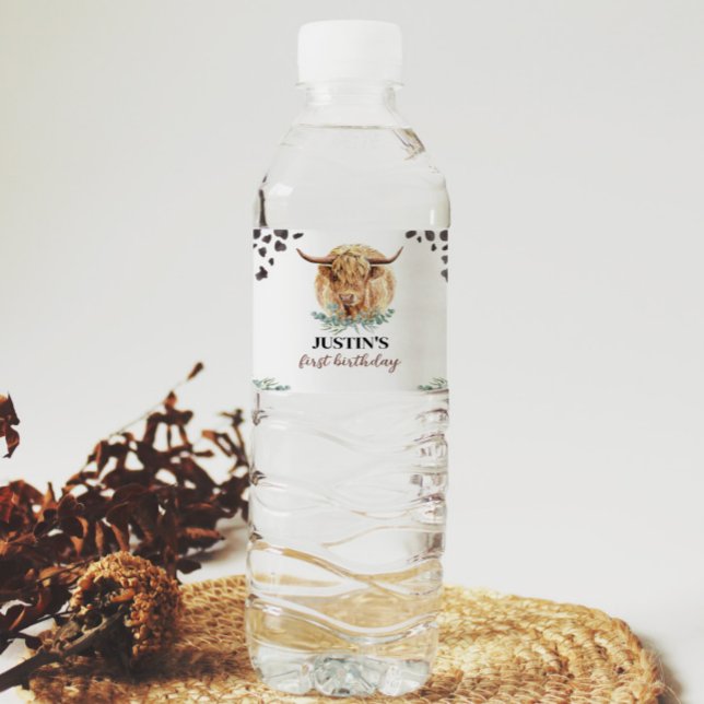 Étiquette Pour Bouteilles D'eau Highland Cow Birthday Étiquette de bouteille d'eau (Créateur téléchargé)