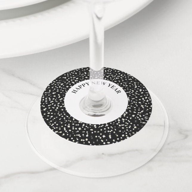 Étiquette Pour Verre De Vin Joyeux Confetti du Nouvel An Stars Noir Blanc (De près)