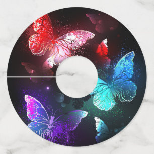 Étiquette Pour Verre De Vin Trois papillons brillants sur l'arrière - plan de