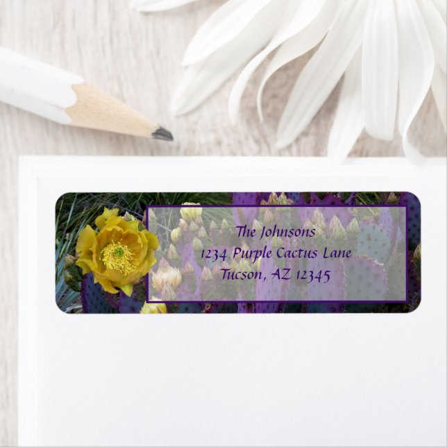 Étiquette Purple Prickly Pear Opuntia Cactus Fleurs Jaunes (En situation)