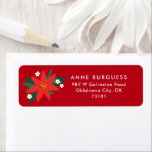 Étiquette Red Bold Poinsettia Christmas Holiday Mail<br><div class="desc">Facilitez l'envoi de votre courrier avec cette étiquette d'adresse de retour personnalisée avec du texte d'adresse personnalisé, un arrière - plan rouge classique avec un poinsettia rouge audacieux, des branches de pin vert, des feuilles et de douces petites fleurs blanches pour une lecture amusante mais traditionnelle sur le motif de...</div>
