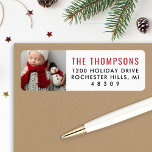 Étiquette Red Custom Modern Christmas Photo Retour Adresse<br><div class="desc">Les étiquettes de adresse de vacances ont une photo de Noël préférée avec une adresse de retour rouge et noir festif et un arrière - plan blanc. Les couleurs peuvent être complètement customisées pour être coordonnées avec votre photo.</div>