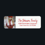 Étiquette Red White Christmas Ajouter PHOTO Retour Adresse<br><div class="desc">Étiquettes de retour élégant et classe pour Noël (Noël) Cartes de voeux / enveloppes de Noël. Ajoutez une photo de famille ou une autre photo. Lettres modernes ROUGES pour nom de famille et adresse. La couleur et la police de la lettre peuvent être modifiées.</div>