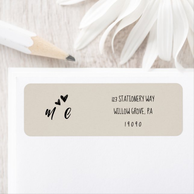 Étiquette Retro Grey Hand Drawn Illustrated Wedding  (En situation)