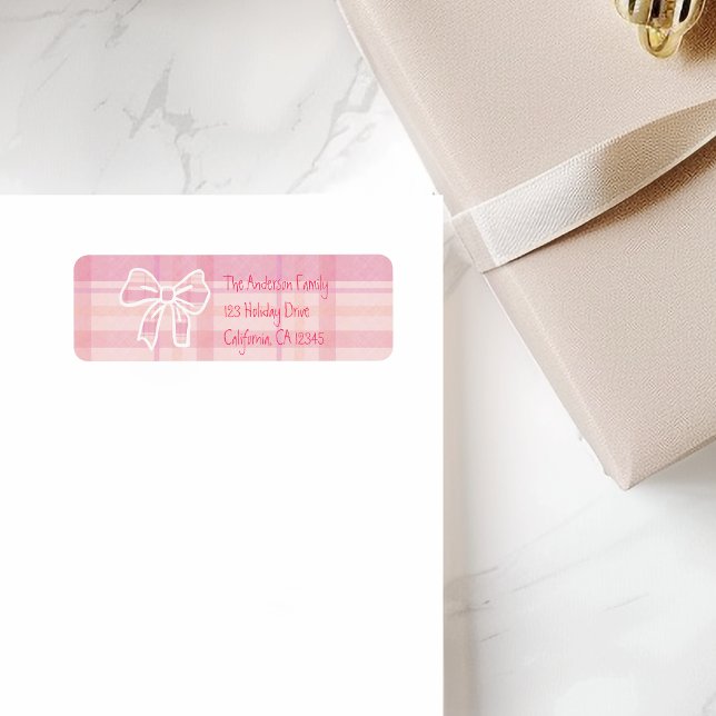 Étiquette Retro Pink Plaid Whimsical Holiday  (Créateur téléchargé)