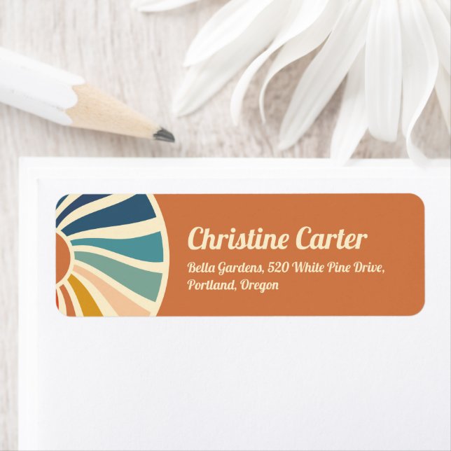 Étiquette Retro Rainbow Super Baby shower Adresse de retour  (En situation)