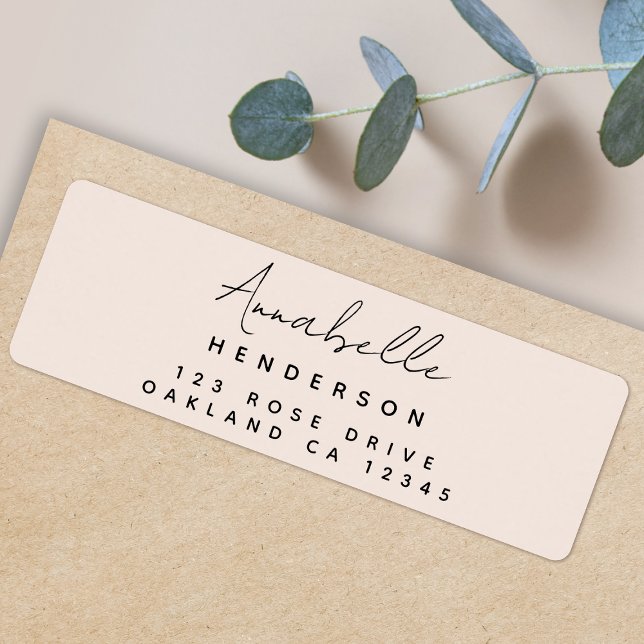 Étiquette Rose clair monogramme | Adresse de retour féminine (An elegant feminine blush pink address label perfect for special occasions or everyday mail)