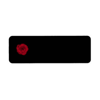 Étiquette rose rouge. Arrière - plan noir.