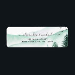 Étiquette Rustic Mountains Mariage d'aquarelle de forêt<br><div class="desc">Rustic Mountain Forest Watercolor Moody Mariage Return Address Label on white arrière - plan - inclut une typographie de script magnifique et élégante avec une montagne botanique verte moderne,  arbres,  oiseaux et verdure pour la célébration spéciale de mariage.</div>