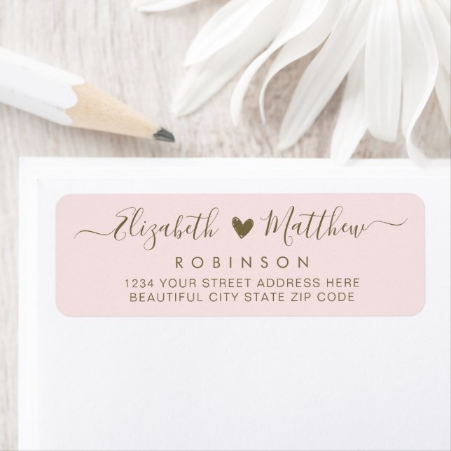 Étiquette Script moderne Blush Gold Mariage Adresse de retou (En situation)