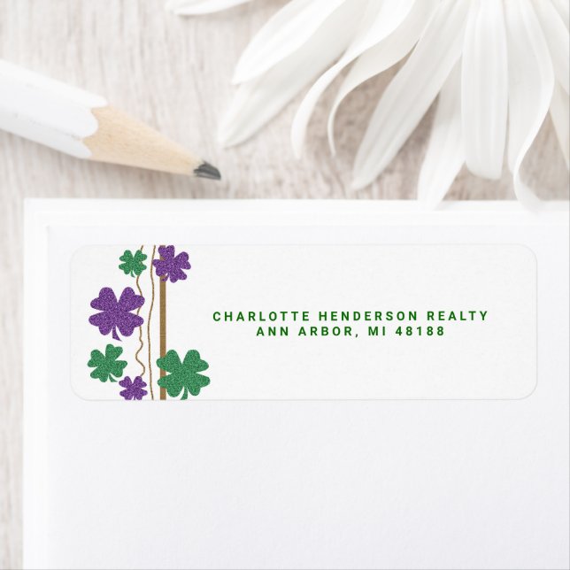 Étiquette Shamrock de trèfle à quatre feuilles St. Partrick' (En situation)