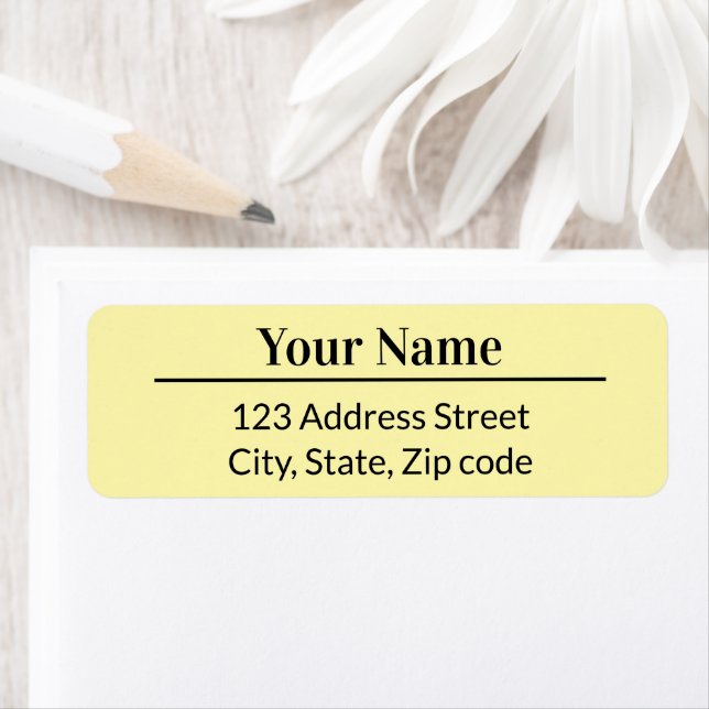 Étiquette Simple Adresse de Retour de Courrier Jaune Minimal (En situation)