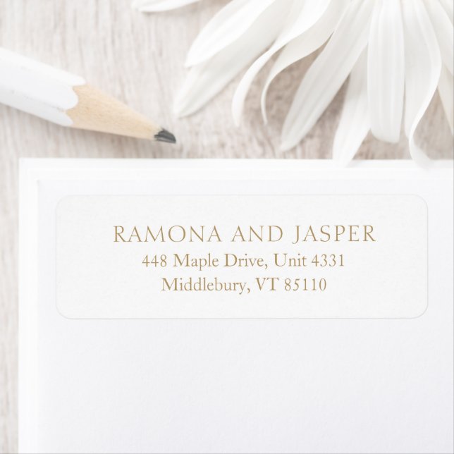 Étiquette Simple Adresse de Retour de Mariage Or Gras Modern (En situation)