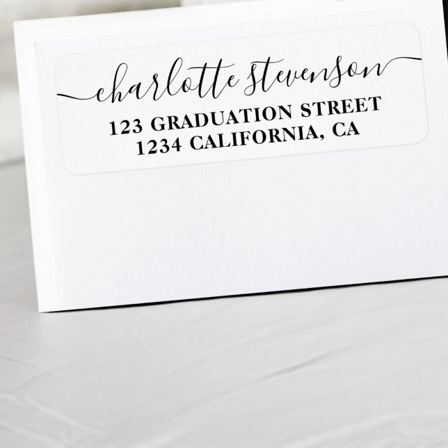 Étiquette Simple Black white script mailing graduation (Simple Black white script mailing graduation Label)