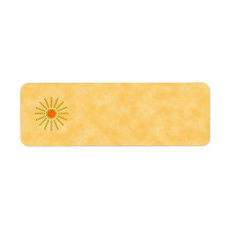 Étiquette Soleil d'été. Couleurs jaunes chaudes.