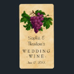 Étiquette Vin mariage Élégant Vintage Purple raisins sur mes<br><div class="desc">Créez vos étiquettes de bouteille de vin mariage, vintage et sur mesure, avec ce modèle simple. Ces élégants étiquettes présentent une grappe antique de raisins violets, recolorés et égayés, ils contrastent agréablement avec l'arrière - plan vieux, légèrement taché parchemin. Le texte indique [Votre nom] vin Mariage, suivi de votre date...</div>