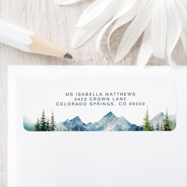 Étiquette Watercolor Forest Mountain Rustic Adventure Retour (En situation)