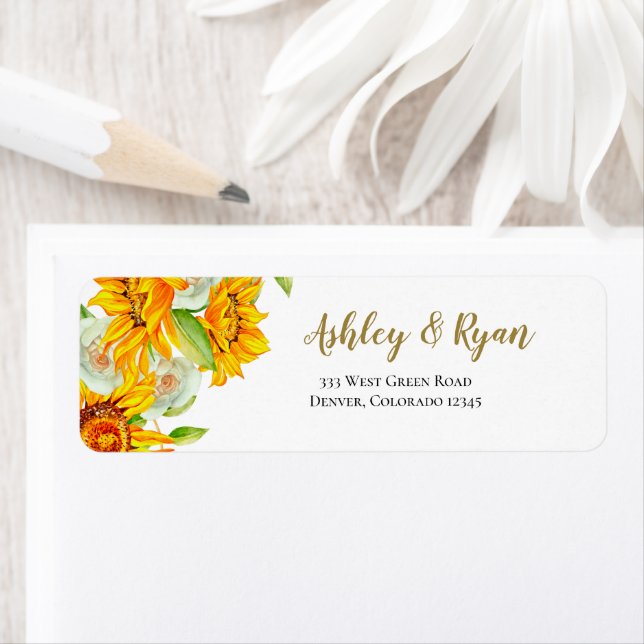 Étiquette Wedding Address Labels Sunflower Watercolor (En situation)