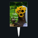 Étiquettes À Gâteau Rustic Sunflowers and Cowboy Boots Western Wedding<br><div class="desc">Le charmant Rustic Sunflowers and Cowboy Boots Country Western Mariage Cake Pick sera mignon sur le gâteau pour votre soirée de fiançailles à thème ranch décontracté mais classe, douche nuptiale ou mariage. Cette garniture à thème de ranch mariage à thème personnalisé comprend une photographie florale pittoresque de bottes de cowboy...</div>