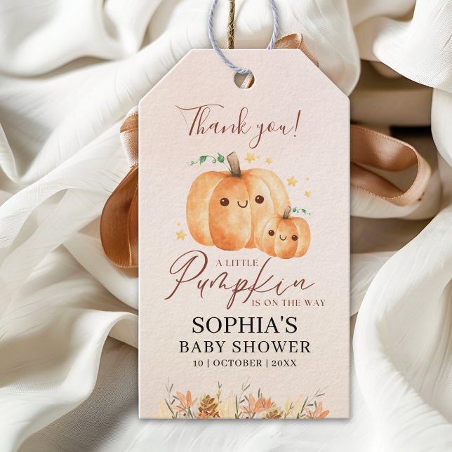Étiquettes-cadeau "A Little Pumpkin Is on the Way" Fall Baby Shower  (Créateur téléchargé)