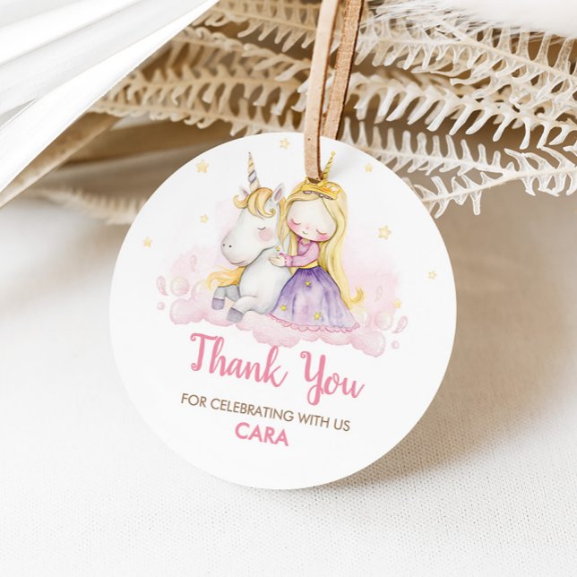 Étiquettes Cadeau A Magical Day Unicorn Birthday Party Round (Unicorn Baby Shower Favor Tags)