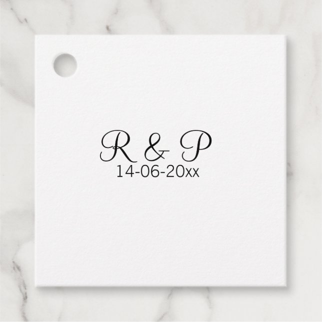 Étiquettes Cadeau Ajouter monogramme nom couple ajouter date année m (Devant)