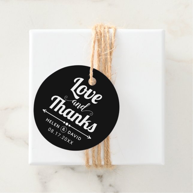 Étiquettes Cadeau Amour et Merci noir, mariage de typographie blanch (En situation)