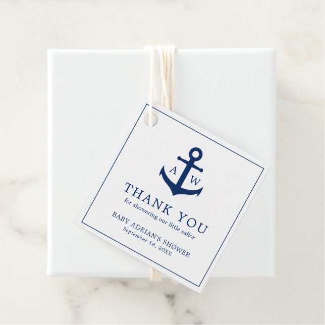Étiquettes Cadeau Ancre bleue Marine Cute Boy Baby shower nautique (En situation)