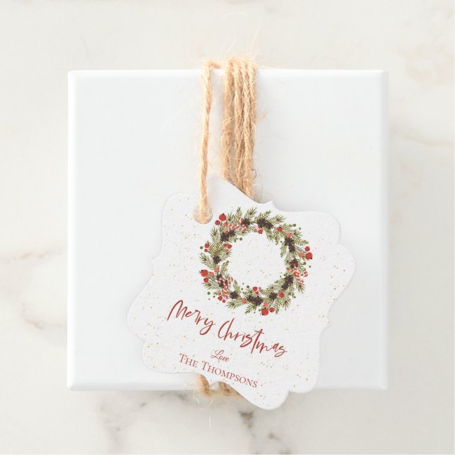 Étiquettes Cadeau Aquarelle mignonne Baies rouges Wreath Joyeux Noël (En situation)