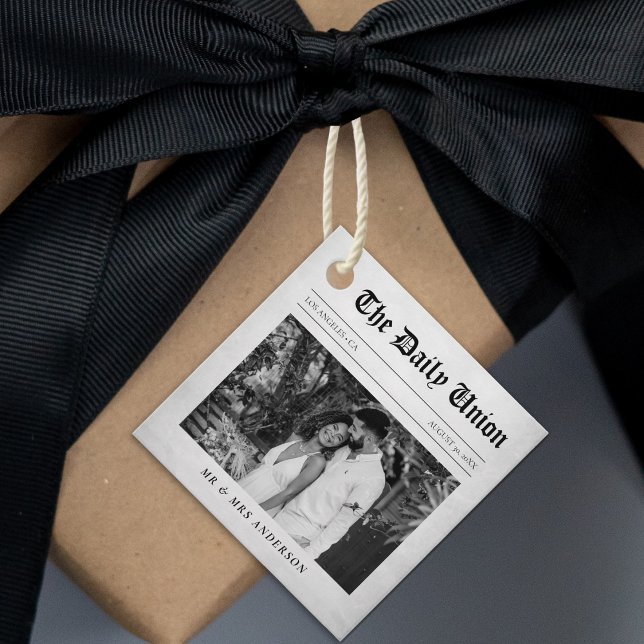 Étiquettes Cadeau Article de journal Mariage (Newspaper Article Wedding Favor Tags
)