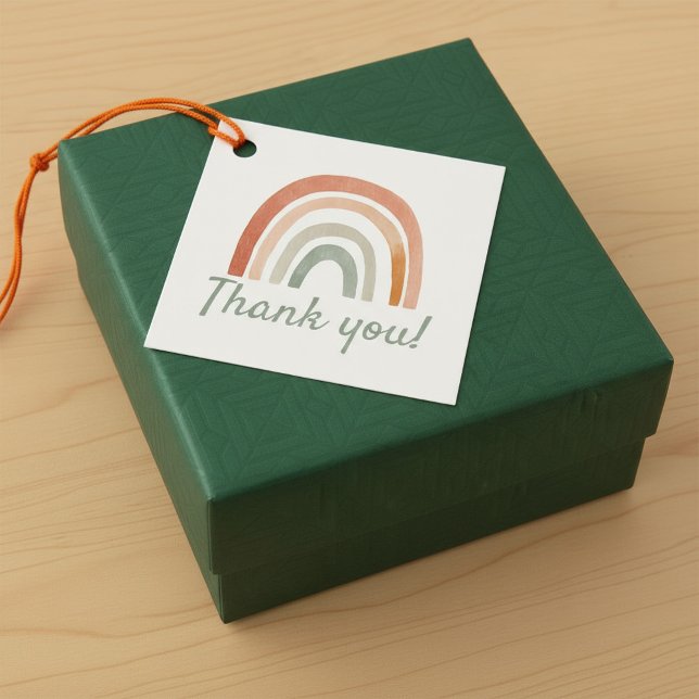 Étiquettes Cadeau Baby shower arc-en-ciel rustique simple merci (Simple rustic rainbow baby shower thank you favor tags.)