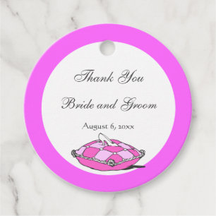 Étiquettes Cadeau Balise vintage Cinderella Slipper sur Coussin rose