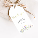 Étiquettes-cadeau Balises cadeaux fleur sauvage Baby shower Merci<br><div class="desc">"Un petit fleur sauvage est en route" Célébrez la future maman avec ce design fleur sauvage mignon et simple.</div>