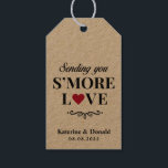 Étiquettes-cadeau Balises cadeaux Mariage Rustic S’more Love<br><div class="desc">C’est plus Love Mariage campagnard. Ajoutez une touche amusante de couleur et de style unique à votre mariage ou à votre douche nuptiale préférée. Un sac de douche nuptiale est un grand complément à la planification de la fête. Ces sacs uniques seront facilement utilisés comme un cadeau et peuvent servir...</div>