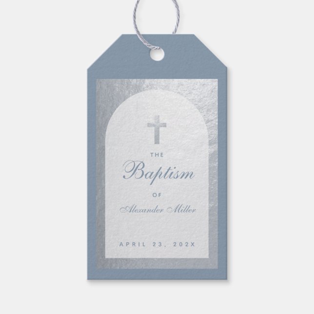Étiquettes-cadeau Baptême Boy Dusty Blue Faux Arc Argent Script (Devant)