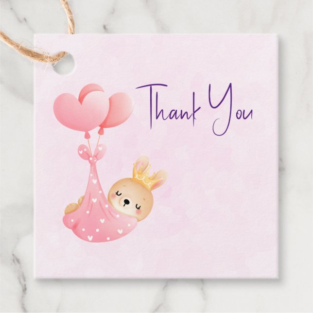 Étiquettes Cadeau Bébé mignon dans une couverture de coeur (Devant)