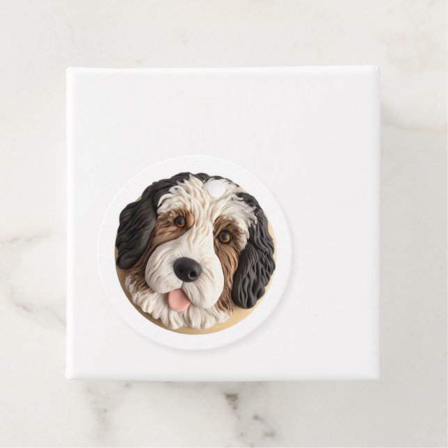 Étiquettes Cadeau Bernedoodle Chien Inspiré 3D (En situation)