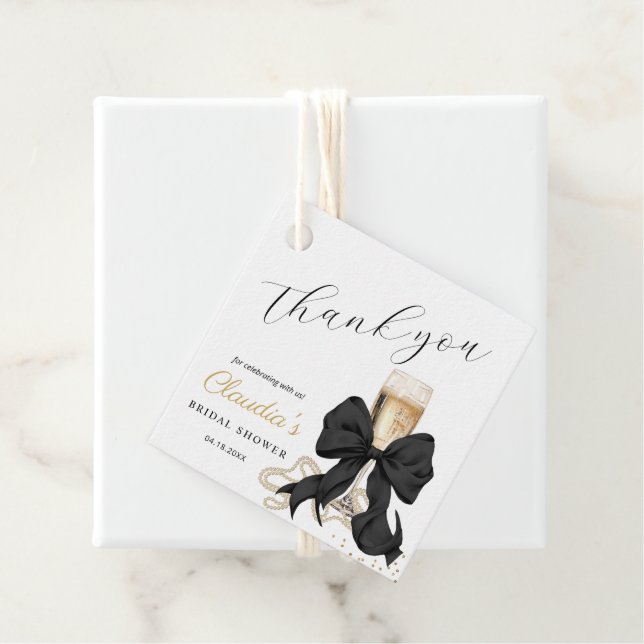 Étiquettes Cadeau Black Bow & Pearls Bridal Shower Thank you  (En situation)